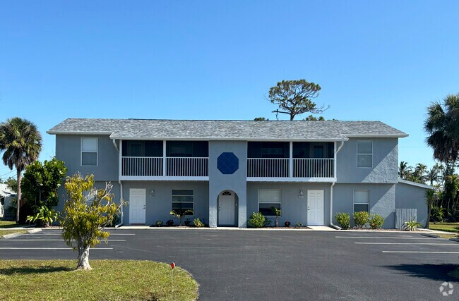 Building Photo - 13411 Pine Needle Ln