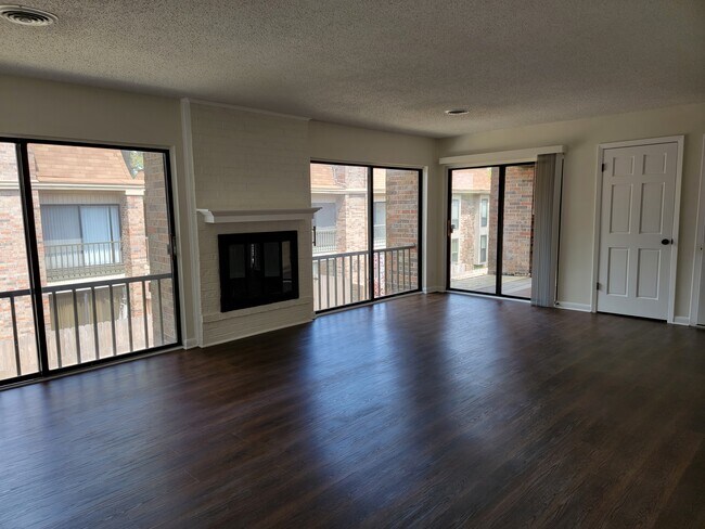 Living Room - 6578 Poplar Woods Cir S