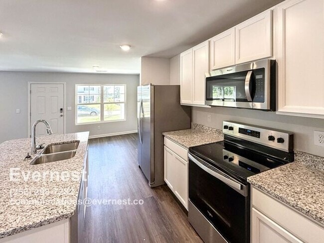 Building Photo - 21417 Scuttle St