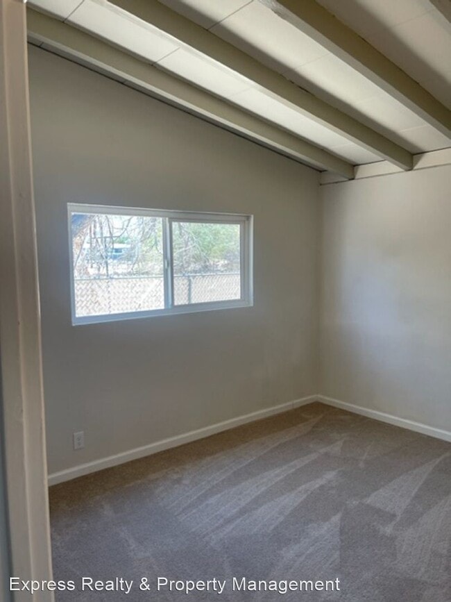 Building Photo - 4 br, 2 bath House - 5940 Rose Ellen Avenue