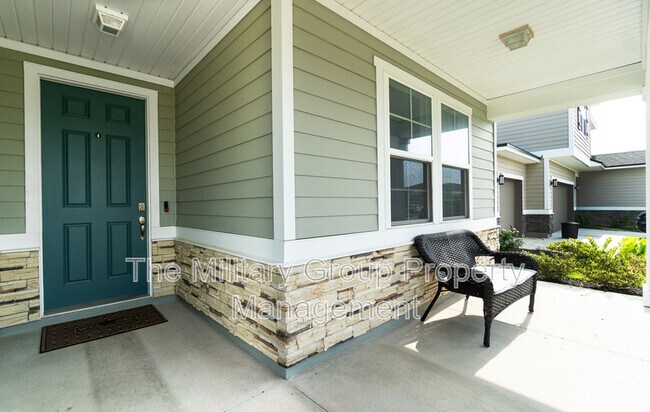 Building Photo - 1837 Amberly Dr