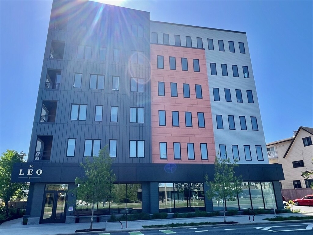 Foto principal - 50 Leo M Birmingham Pkwy