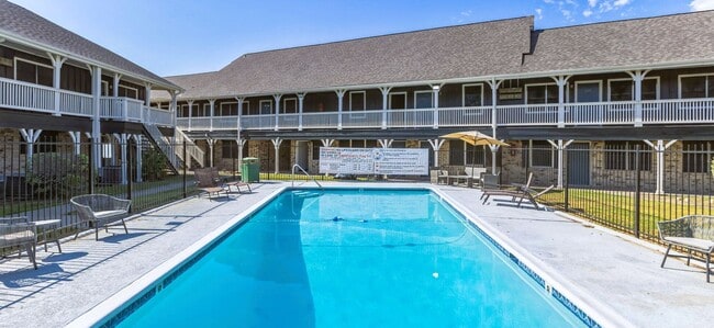 Foto del edificio - Sussex Manor Apartments