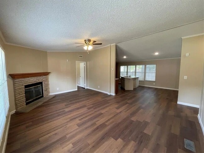 Sala de estar - 16463 Brittany Way