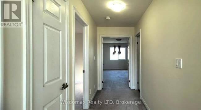 Building Photo - 8429 Kelsey Cres