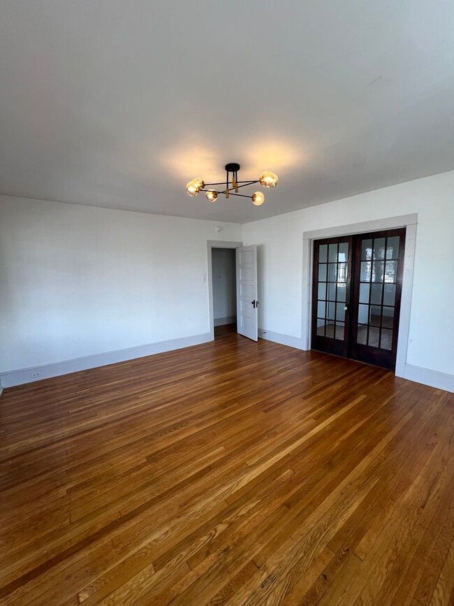 Foto del edificio - 714 Columbia Ave