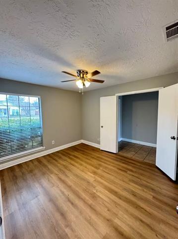 Foto del edificio - 1213 Colmar Dr