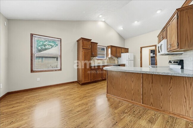 Foto del edificio - 1430 Belvo Estates Dr