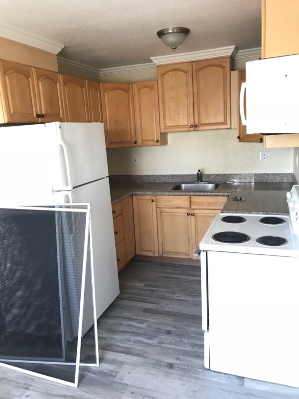 934 O St, Lathrop, CA 95330 Room for Rent in Lathrop, CA