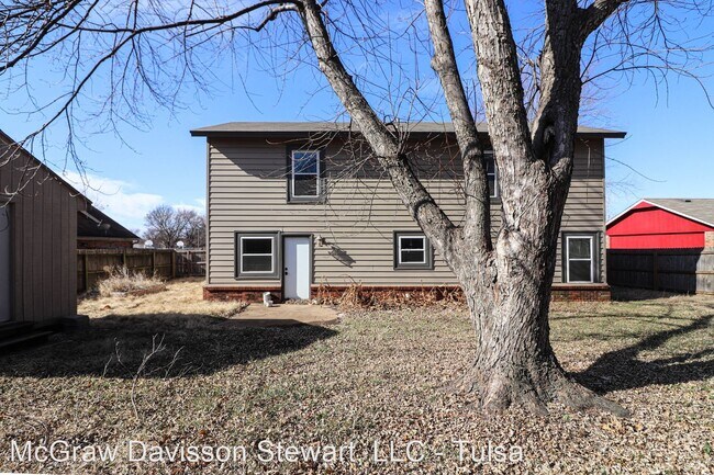 Foto del edificio - 4 br, 2.5 bath House - 11323 S. Ash St.