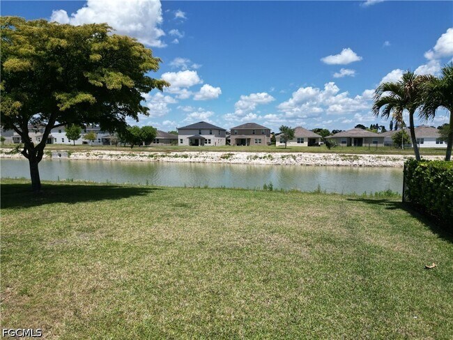 Foto del edificio - 10353 Canal Brook Ln