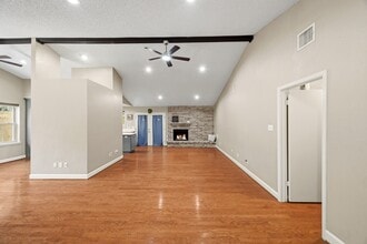 Building Photo - 17511 Favor Bend Ct
