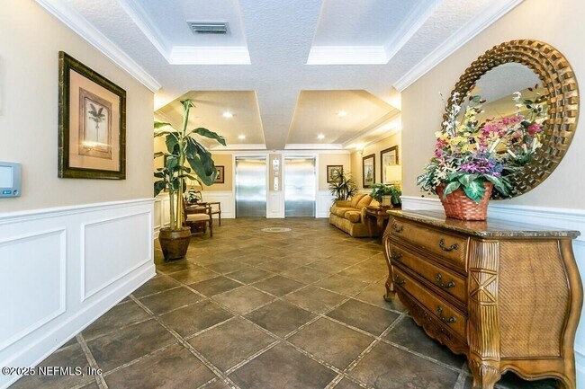 Foto del edificio - 4480 Deerwood Lake Pkwy