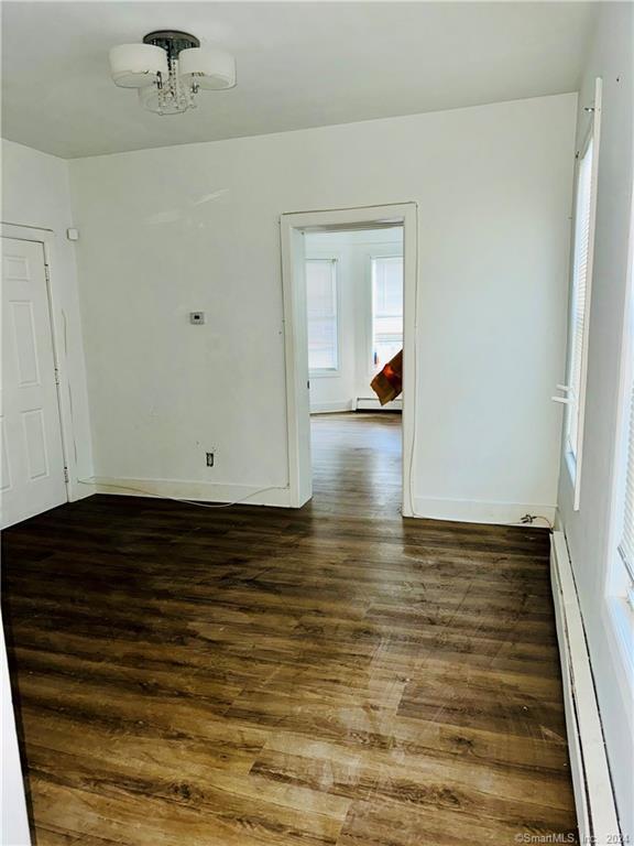 Foto del edificio - 557 Arctic St