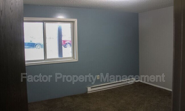 Foto del edificio - 418 Allan Ave