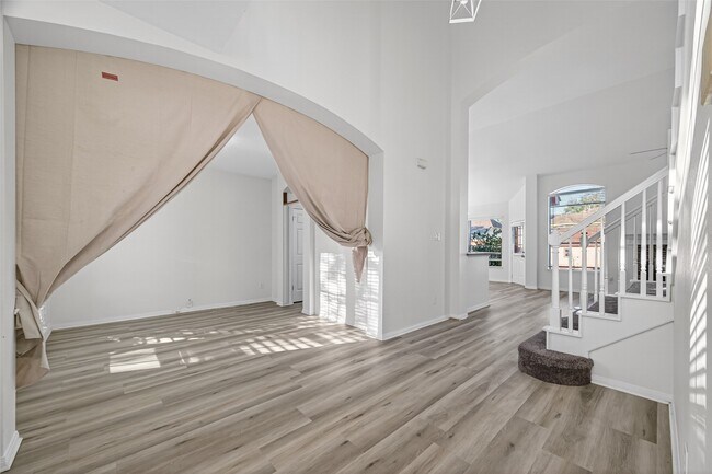 Foto del edificio - 3522 Brookwood Dr