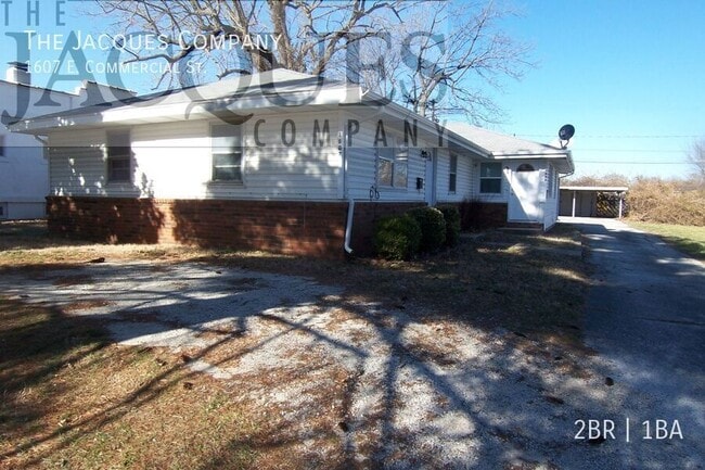 Building Photo - 1607 E Commercial St