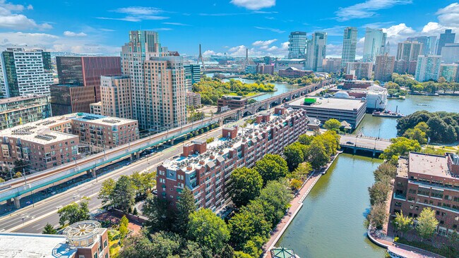 Foto del edificio - 6 Canal Park