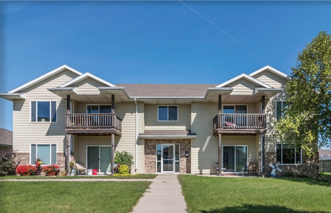 Building Photo - Joslyn Heights Apartments