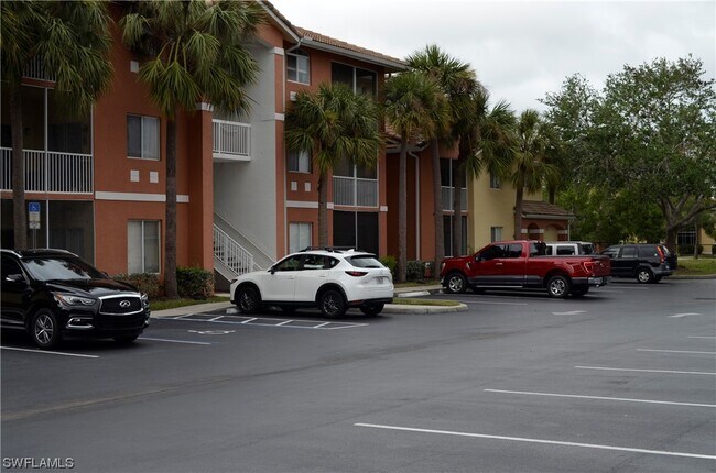 Building Photo - 6401 Aragon Way