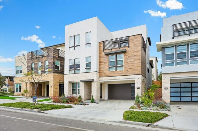 Foto del edificio - 478 Sycamore Dr