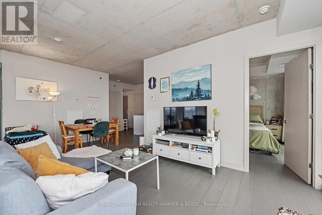 Photo du bâtiment - 203 Catherine St