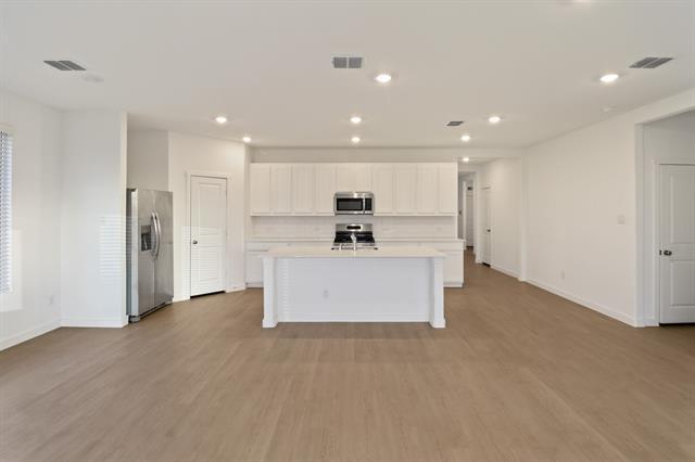 Foto del edificio - 1016 Flameleaf Dr