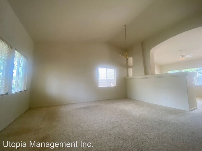 Building Photo - 4 br, 3 bath House - 6620 Oscar Circle