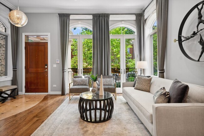 Foto del edificio - 1925 N Bissell St