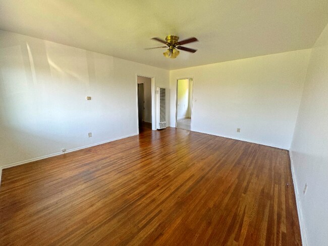 Foto del edificio - 15938 Cambay St
