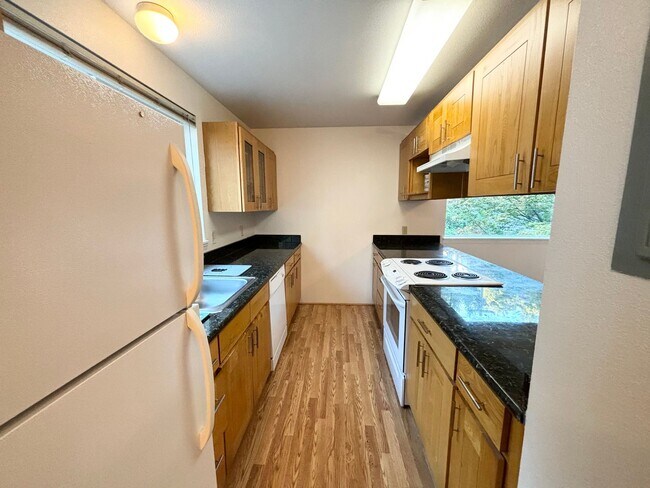 Foto del edificio - 2 Bedroom Condo, Walk to OSHU with W/S/G P...