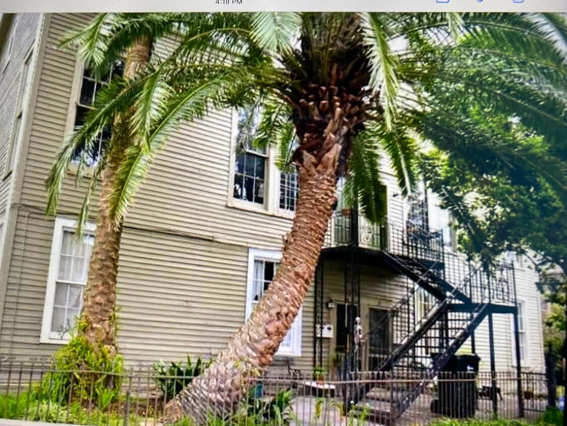 Exterior Front - 8233 Freret St