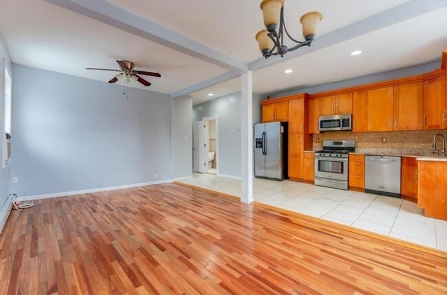 Foto del edificio - 1316 44th St