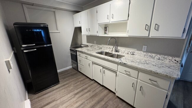 Building Photo - Arcade Building