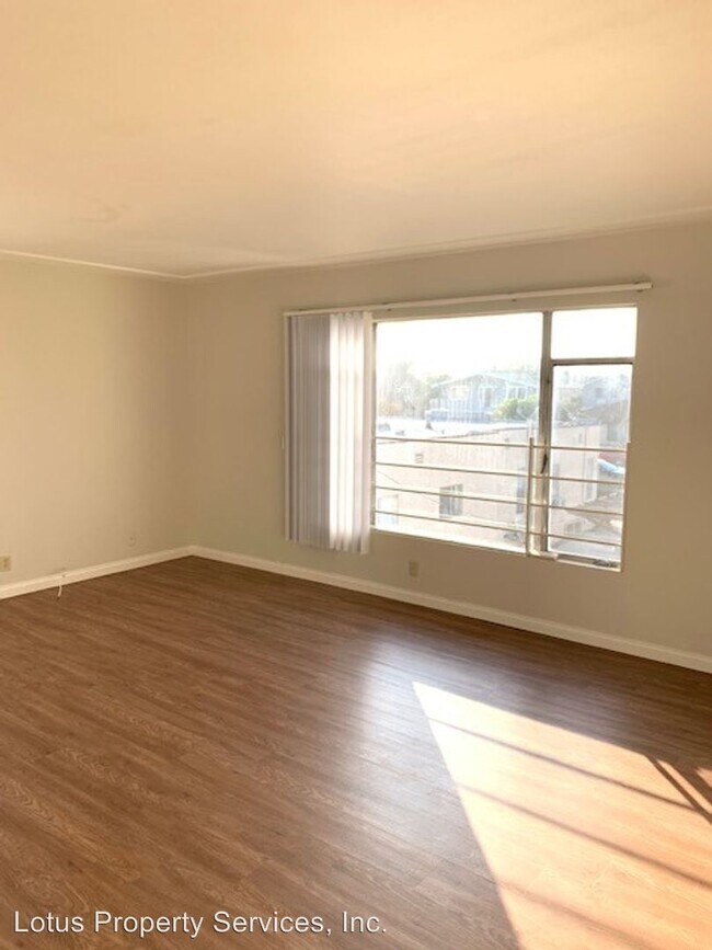Foto del edificio - 508-514 Marguerita Ave