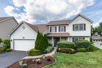 Building Photo - 3730 Baybrook Dr