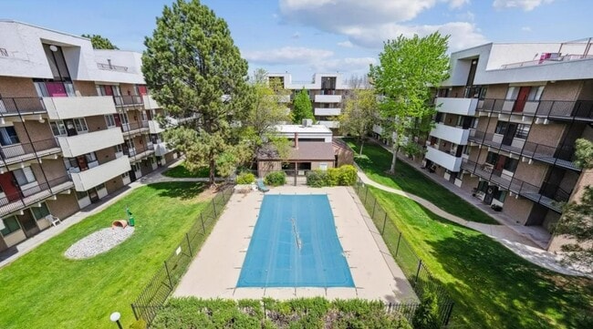 Photo - 384 S Ironton St Townhome