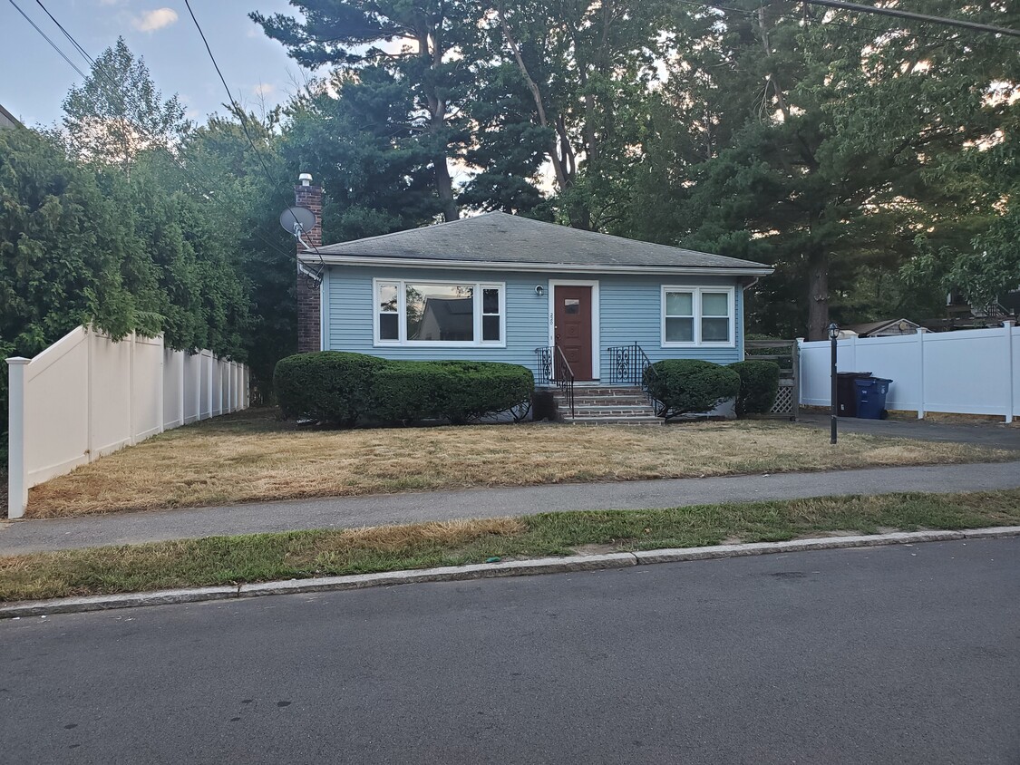 220 Proctor Ave, Revere, MA 02151 House Rental in Revere, MA