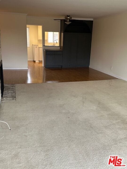 Building Photo - 2320 S Bentley Ave