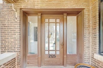 Building Photo - 2125 Euclid Ave