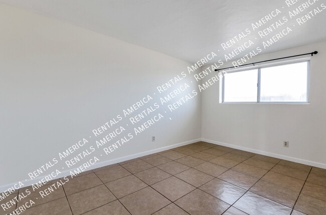 Foto del edificio - 9521 E 30th St
