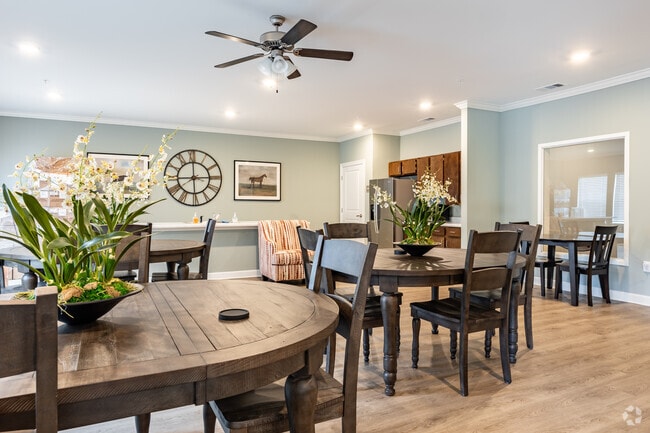 Community Room - The Village at Stone Mountain