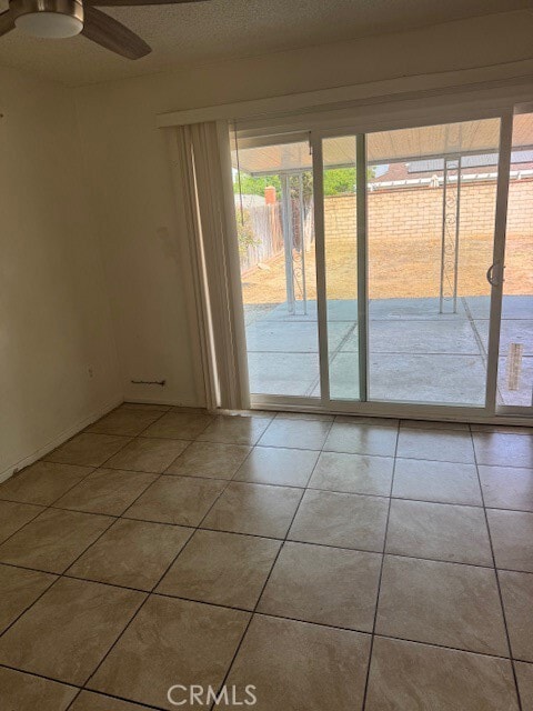 Foto del edificio - 3205 Celeste Dr