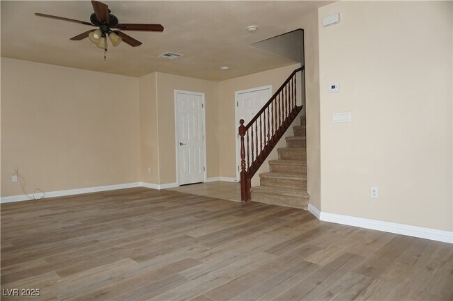 Foto del edificio - 9140 Iron Cactus Ave