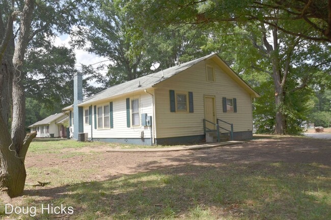 Building Photo - 2 br, 2 bath House - 144 Saint Charles Ave NE