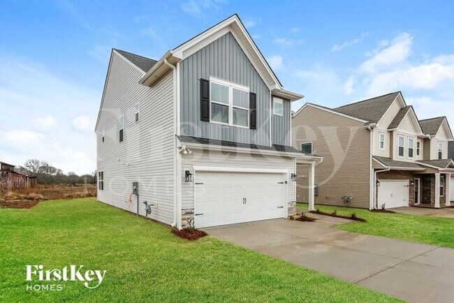 Foto del edificio - 807 Birchcrest Wy