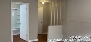 Foto del edificio - 3211 Leewood Dr