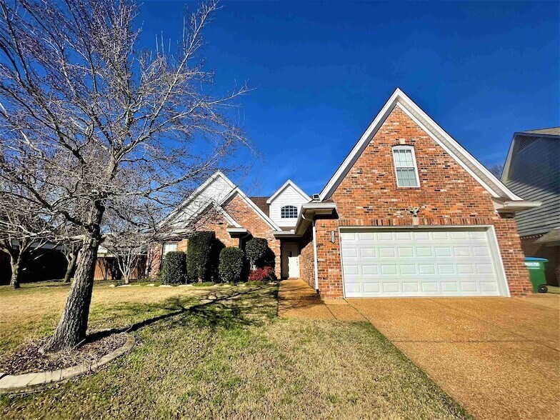 Primary Photo - 11652 Belle Manor Dr