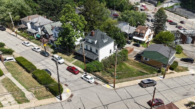 Building Photo - 2417 Palm Beach Ave