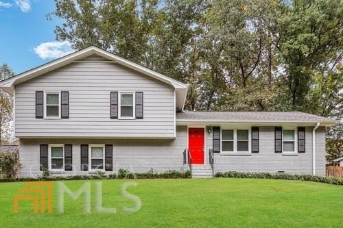 Lawrenceville, 
                        , –
